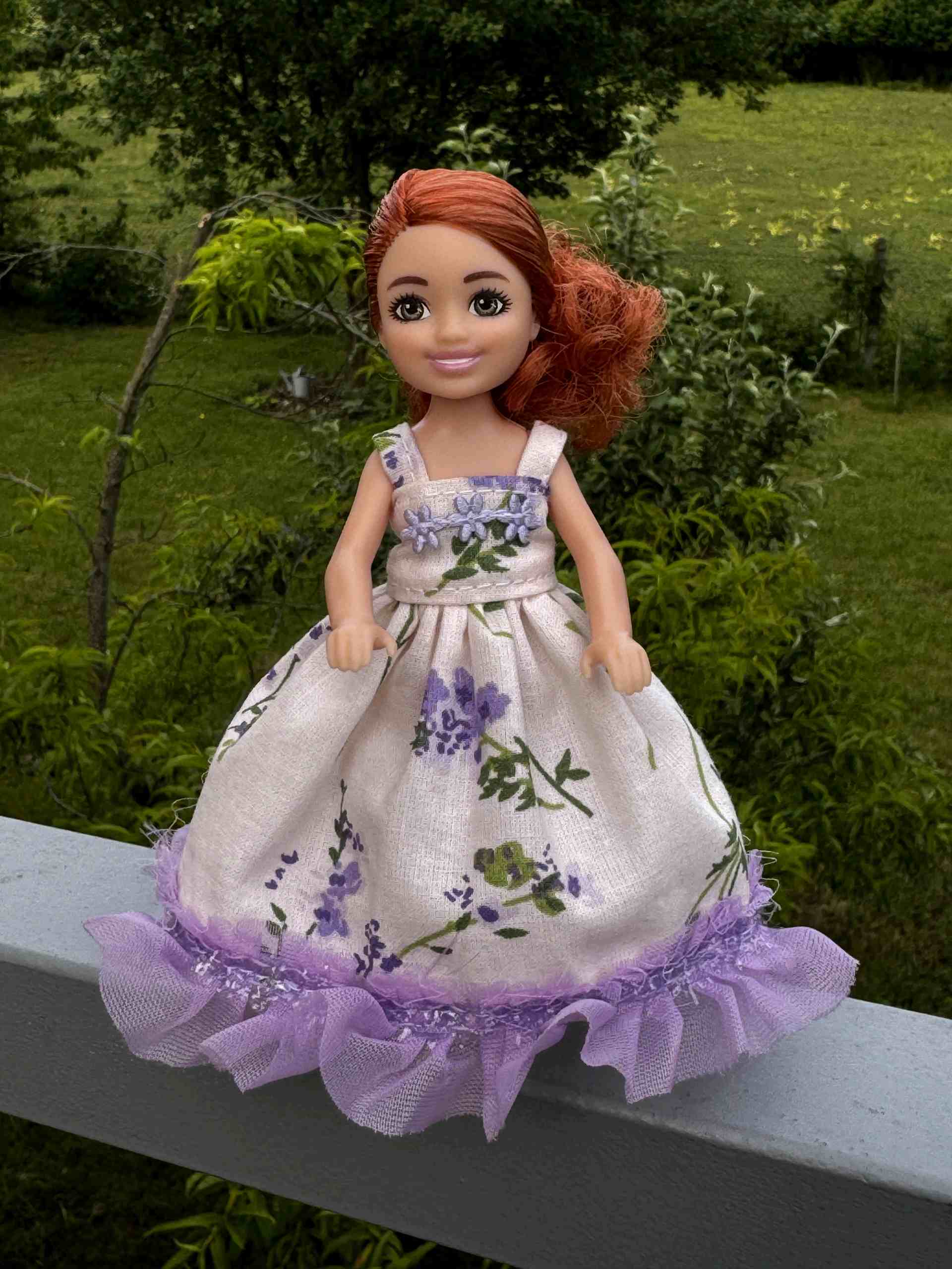 Oblečky pro panenky | Šaty levandulové pro Barbie Chelsea